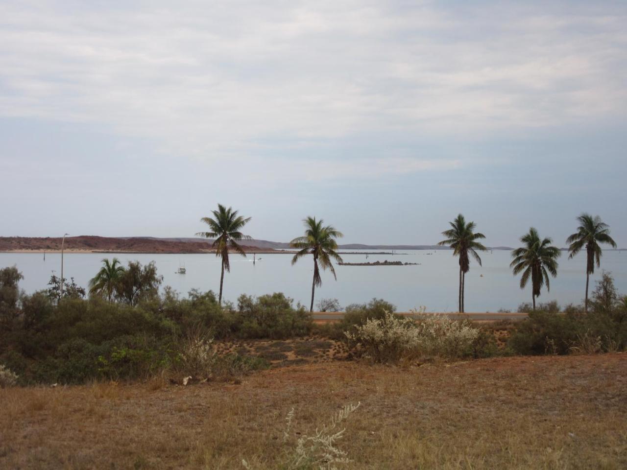 Dampier Mermaid Hotel Karratha Eksteriør billede
